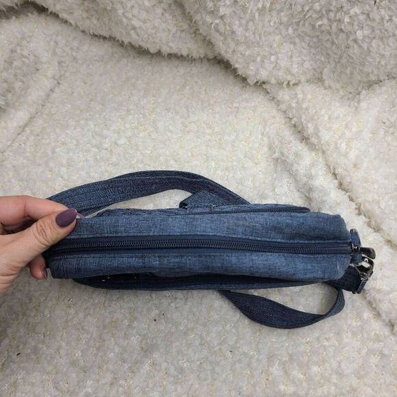 Lug Carousel Blue Nylon Convertible Crossbody RFID - Picture 4 of 9